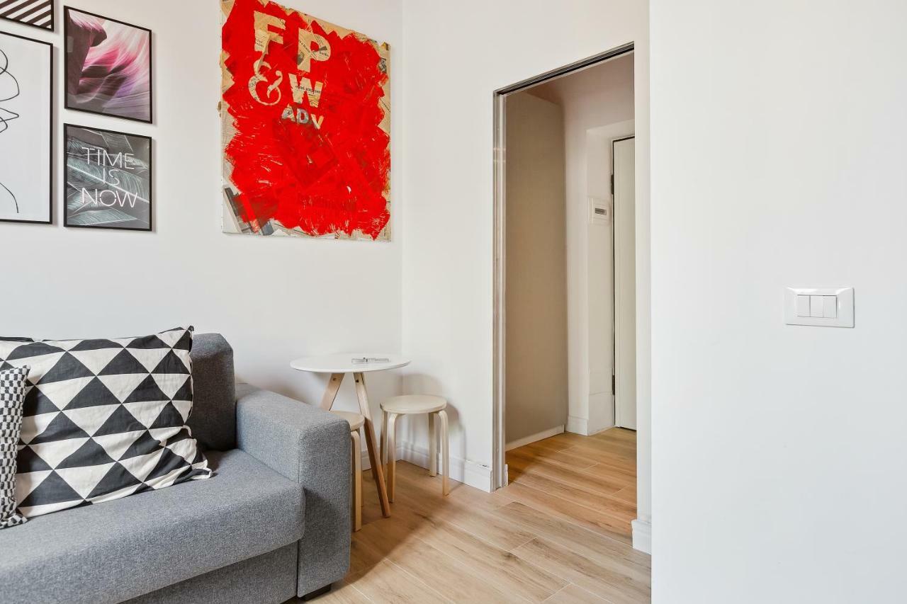 Modern And Cozy Apt In Porta Romana 밀라노 외부 사진